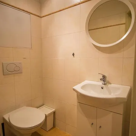 Pin-up 3bdr Ruterra Apt With City View Apartmán *