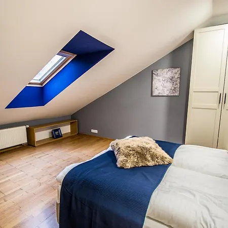 Pin-up 3bdr Ruterra Apt With City View Apartment Prague