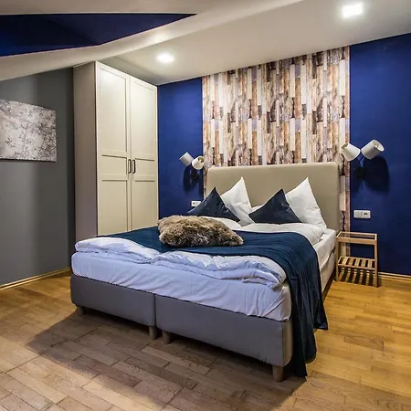 Apartment Pin-up 3bdr Ruterra Apt With City View Prague