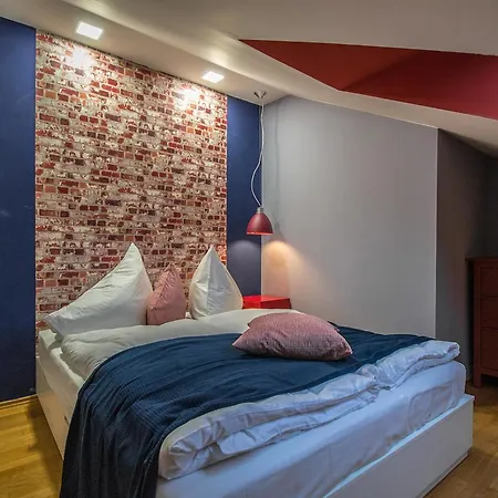 Pin-up 3bdr Ruterra Apt With City View Apartment *