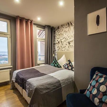Pin-up 3bdr Ruterra Apt With City View Apartment *